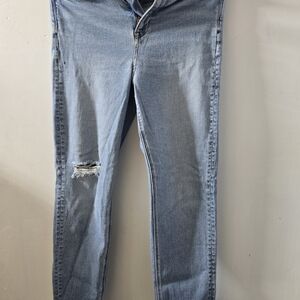 American Eagle Outfitters Light Blue Skinny Jeans